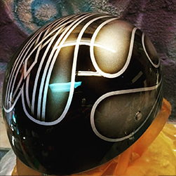 airbrushed skulls on helmet