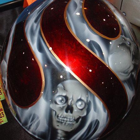 skull  on motorcycle helmet