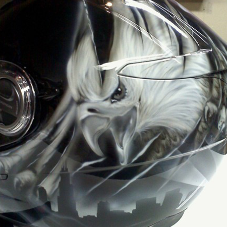 airbrushed eagle on helmet