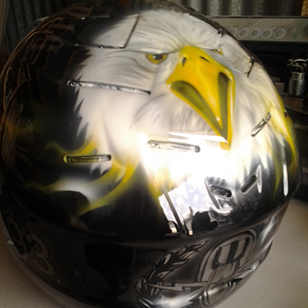 airbrushed eagle on helmet