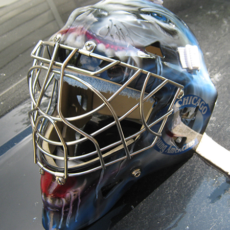 airbrushed goalie mask with airbrushed bulldog