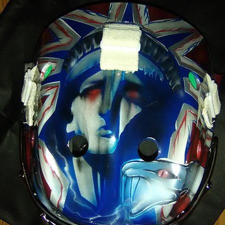 goalie mask with airbrushed statue of liberty